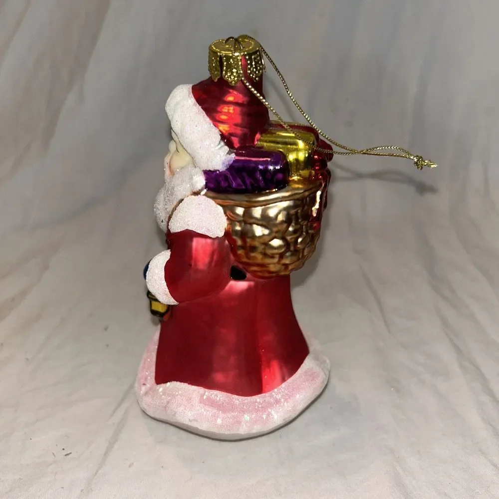 Vintage K Mart Holiday Treasure Glossy Santa 2004 Glass Tree Ornament 5.5